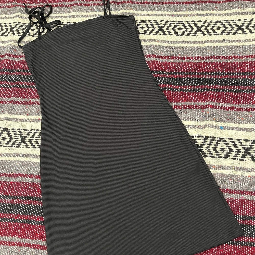 plain black dress